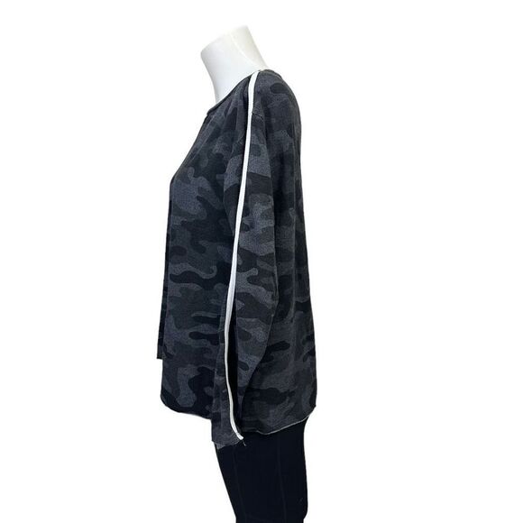 Sundry Camo Gray Cut Off Sweatshirt Knit Pullover Womens size‎ 1  Small - Picture 3 of 8